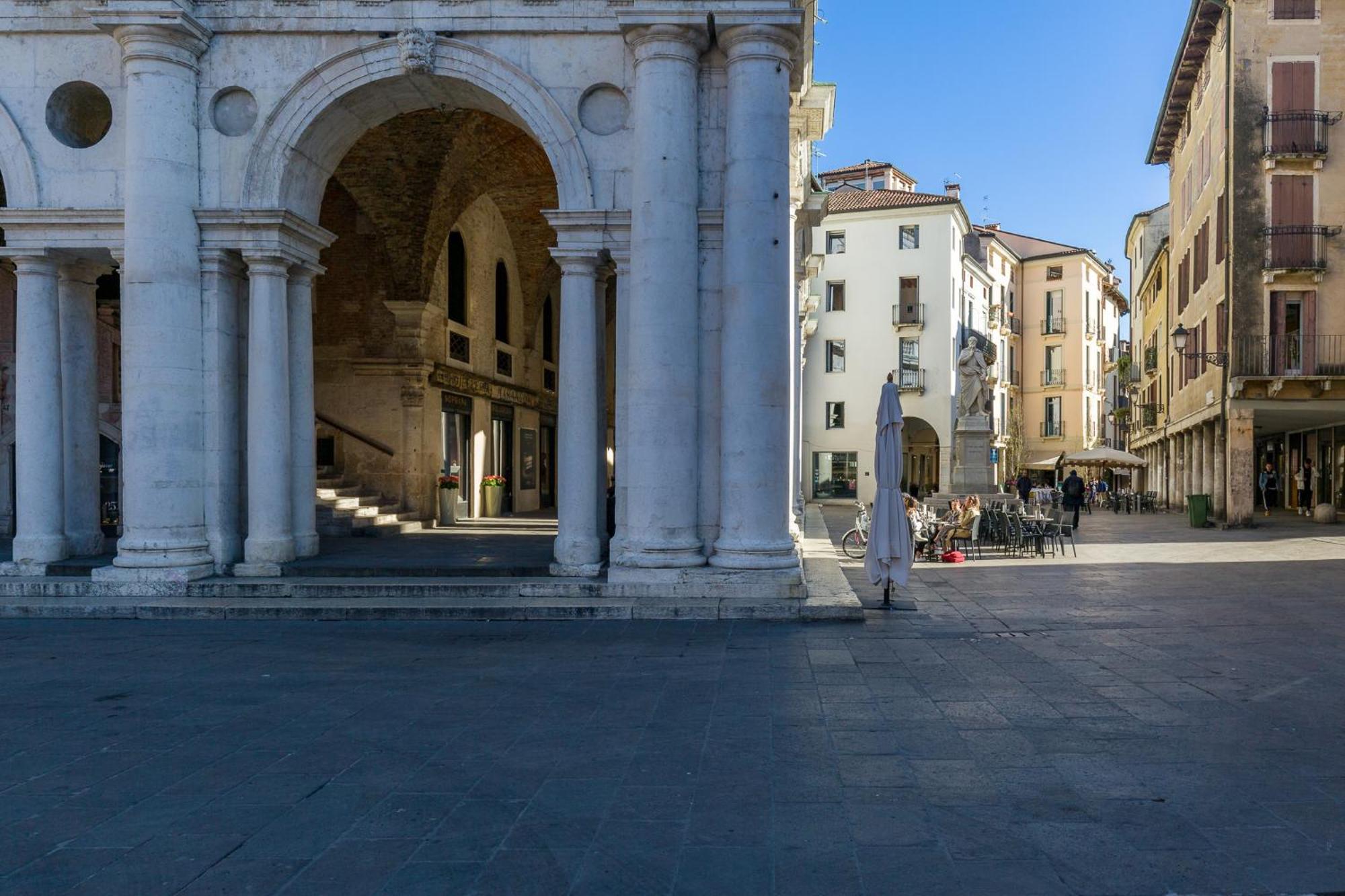 Il Campanile Apartment Vicenza Exterior foto