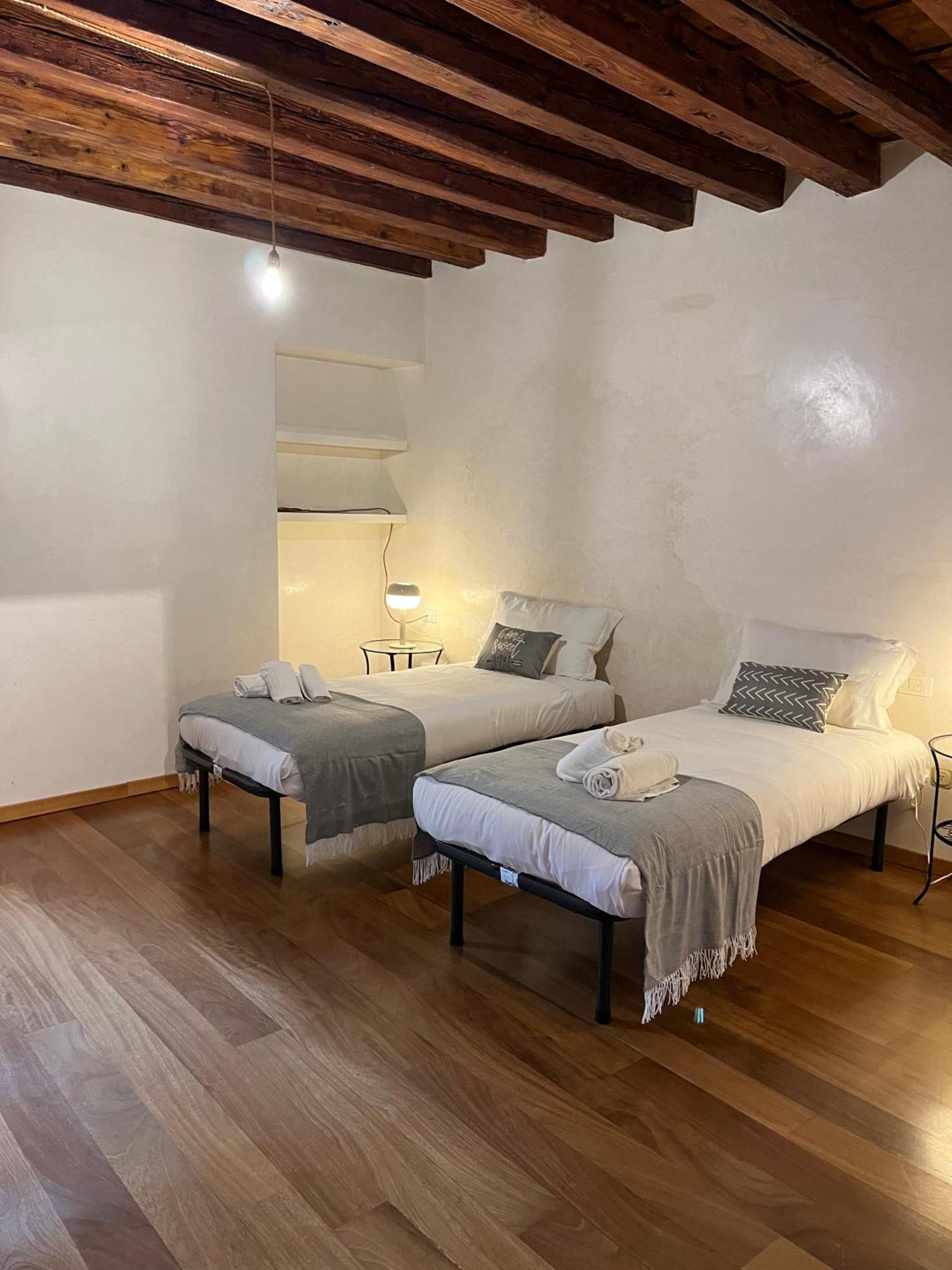 Il Campanile Apartment Vicenza Exterior foto